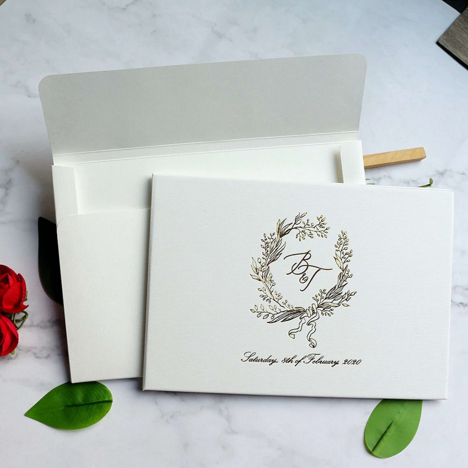 Ivory Embossing Invitation Card Hard Cover Invitation Wedding Card Customized